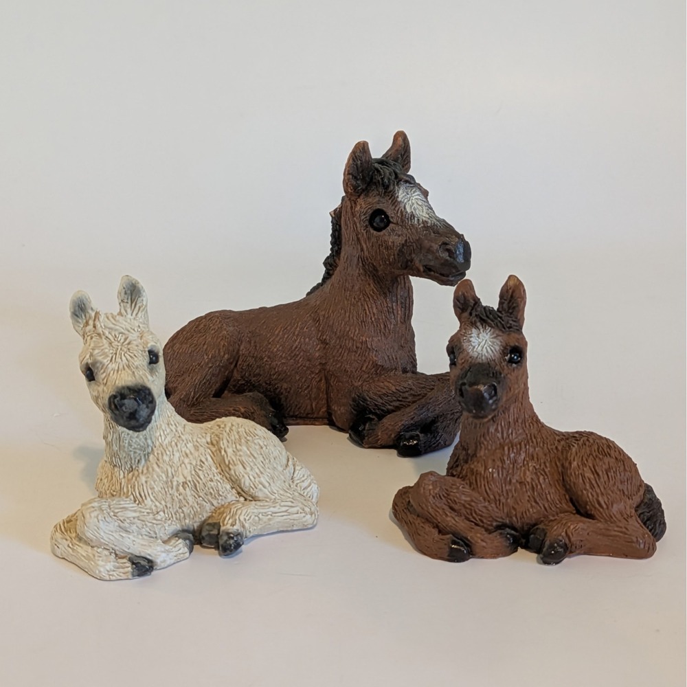 Stone Critters Horse Figurines Lot Of 3 Sorrel Colt Palomino Colt Bay Colt